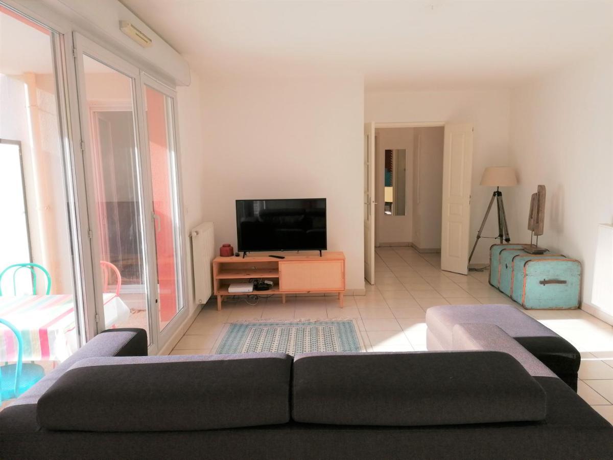 Ferienwohnung 52M2,Terrace&Garage,Near Part Dieu Station,Lyon Congress Center,Parc Teted'Or Villeurbanne Exterior foto